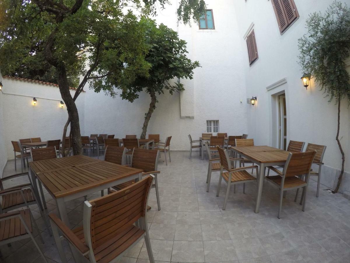 Guest House Neho Cres Εξωτερικό φωτογραφία